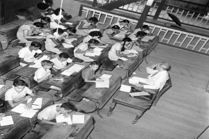 Erzieherinnen warnen: Bildung in Kindergärten nicht mehr möglich