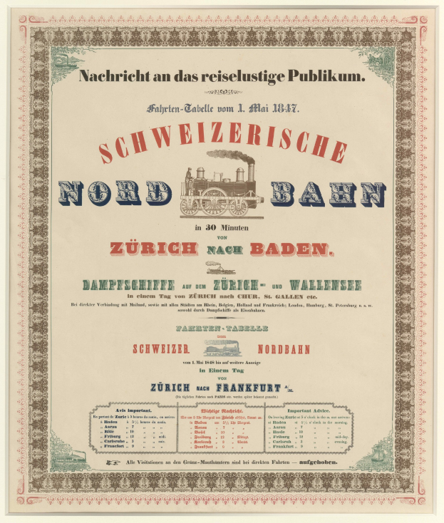 Plakat mit einem Zug in der Mitte auf einem hellgelben Hintergrund mit schwarz-weißem Karomuster, Text 'Schweizerische Nordbahn in Baden, Deutschland' in fetter schwarzer Schrift mit einem dekorativen Rahmen.