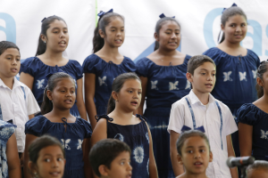Beeindruckende Beteiligung beim Benefiz-Mittsommerkonzert der Zonta Clubs Koblenz mit der Koblenzer Singschule in der Basilika St. Kastor